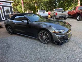 Ford Mustang 2019