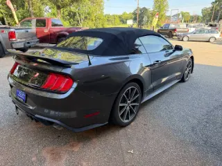 Ford Mustang 2019
