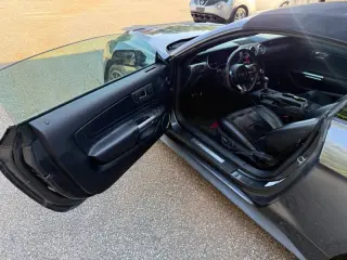 Ford Mustang 2019
