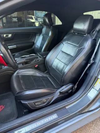 Ford Mustang 2019
