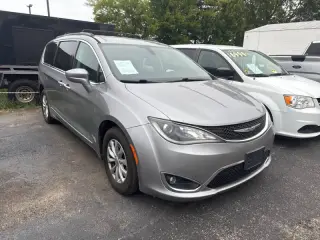 Chrysler Pacifica 2017
