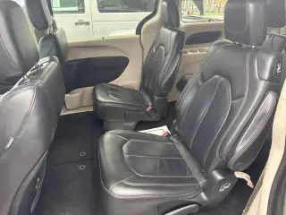 Chrysler Pacifica 2017