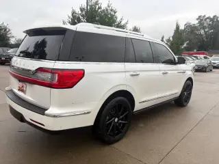 Lincoln Navigator 2019