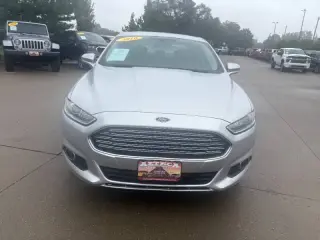 Ford Fusion 2016