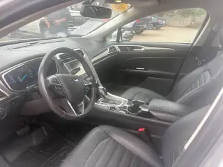 Ford Fusion 2016