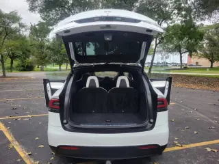 2018 Tesla Model X