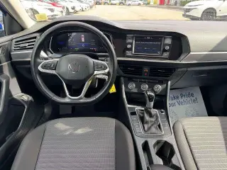 Volkswagen Jetta 2023 S 4dr Sedan 8A