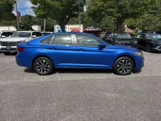 Volkswagen Jetta 2023 S 4dr Sedan 8A
