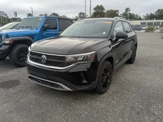 Volkswagen Taos 2022 AWD SE 4Motion 4p SUV