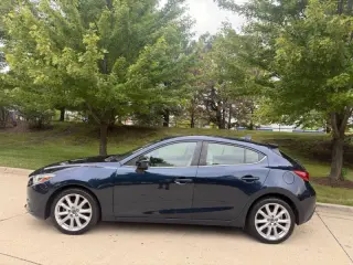 Mazda MAZDA3 del 2015