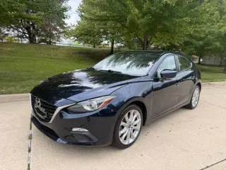 Mazda MAZDA3 del 2015