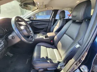 Mazda Mazda3 Sedán 2021 Select 4dr Sedán