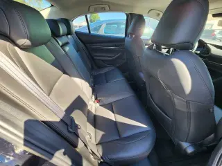 Mazda Mazda3 Sedán 2021 Select 4dr Sedán