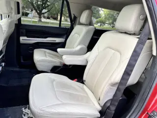 Ford Expedition 2020