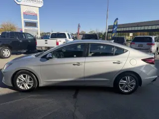 Hyundai Elantra 2020