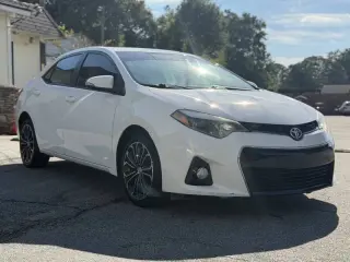 Toyota Corolla 2015