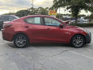 Toyota Yaris 2019