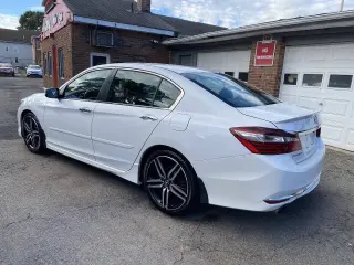 Audiencia 2017 Honda Accord