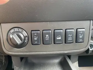 Nissan Frontier 2012