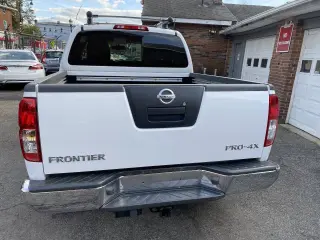 Nissan Frontier 2012