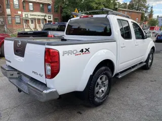 Nissan Frontier 2012