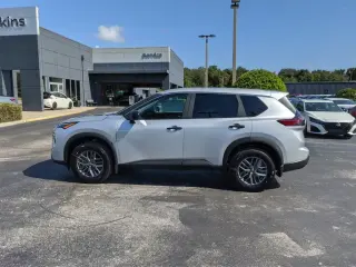 Nissan Rogue 2025 S 4dr Crossover