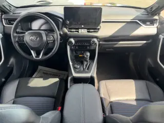 Toyota RAV4 Hybrid 2025