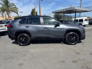 Toyota RAV4 Hybrid 2025