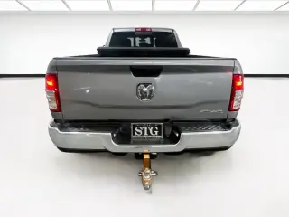 Ram 2500 2022 4x4 Tradesman 4p Puerta de Cabina de Tripulación 8 ft. LB Camioneta