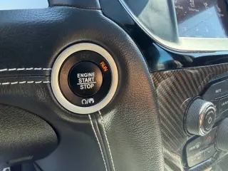 Chrysler 300 2023