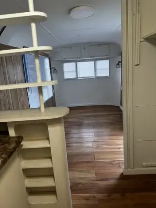 Clean quiet private yard