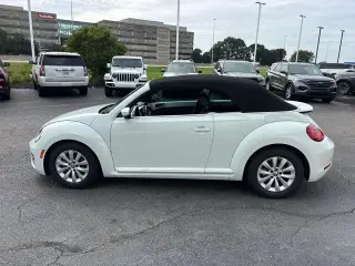 Volkswagen Escarabajo Convertible 2018 2.0T S 2p Convertible