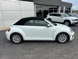 Volkswagen Escarabajo Convertible 2018 2.0T S 2p Convertible