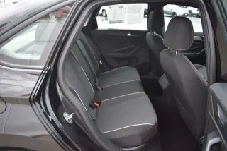 Volkswagen Jetta 2025 Sport 4p Sedán