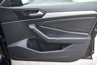 Volkswagen Jetta 2025 Sport 4p Sedán