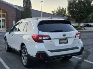 Subaru Outback 2018