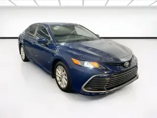 Toyota Camry 2024 LE 4dr Sedan