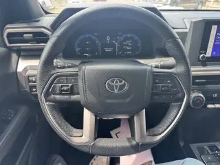 Toyota Tacoma 2024