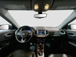 Jeep Compass 2017 4x4 Latitude 4dr SUV (versión de mitad de año)