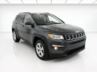 Jeep Compass 2017 4x4 Latitude 4dr SUV (versión de mitad de año)