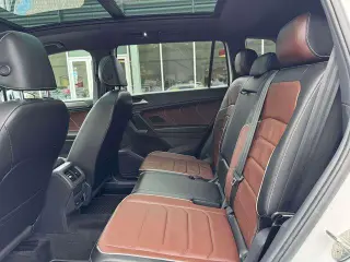 Volkswagen Tiguan 2023 AWD SEL R-Line 4Motion 4p SUV