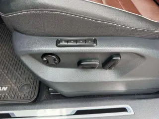 Volkswagen Tiguan 2023 AWD SEL R-Line 4Motion 4p SUV