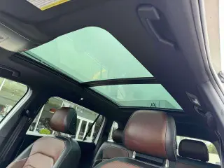 Volkswagen Tiguan 2023 AWD SEL R-Line 4Motion 4p SUV