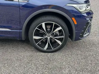 Volkswagen Tiguan 2023 AWD SEL R-Line 4Motion 4dr SUV