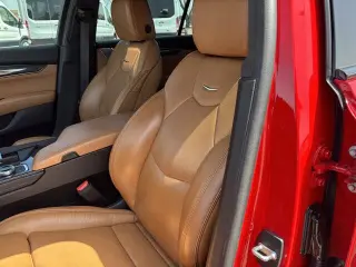 Cadillac CT5-V del 2024