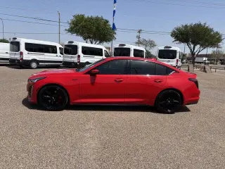 Cadillac CT5-V del 2024