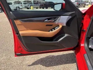 Cadillac CT5-V del 2024
