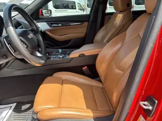 Cadillac CT5-V del 2024
