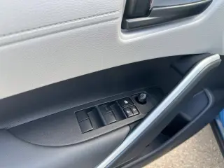 Toyota Corolla Cross 2026 LE 4p Crossover