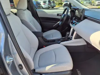 Toyota Corolla Cross 2024 LE 4p Crossover